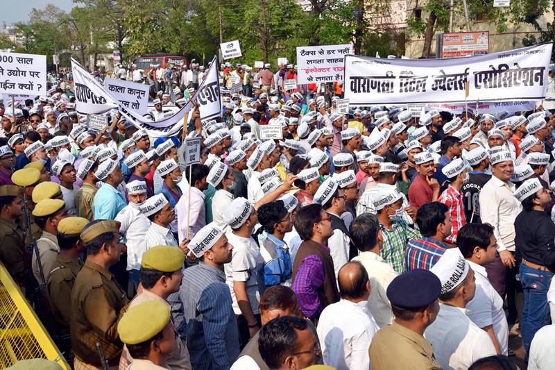 jewellers strike, jewellers strike today, jewellers strike latest news, AAP party, arvind kejriwal, aam aadmi party, Ashutosh, budget 2016, budget 2016 india, Arun Jaitley, Narendra Modi, modi news, jewellers strike in delhi, jewellers strike india, jewellers strike 2016, jewellers strike in bangalore, gold jewellers strike, gold jewellers strike in india