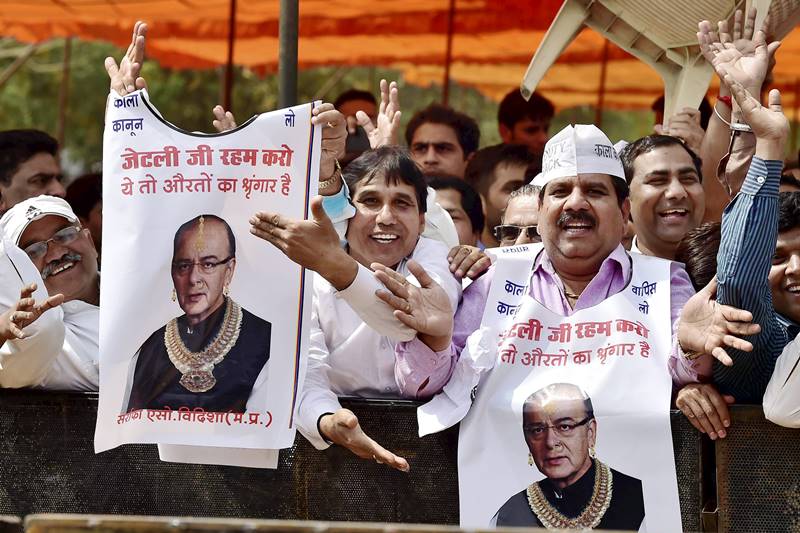 jewellers strike in delhi, jewellers strike india, jewellers strike 2016, jewellers strike in bangalore, jewellers strike today, jewellers strike latest news, gold jewellers strike in india, gold jewellers strike, all india jewellers strike, excise duty on gold in india, Arun Jaitley, budget 2016, union budget 2016, 2016 budget news, budget news, union budget news, budget 2016 news, budget proposals