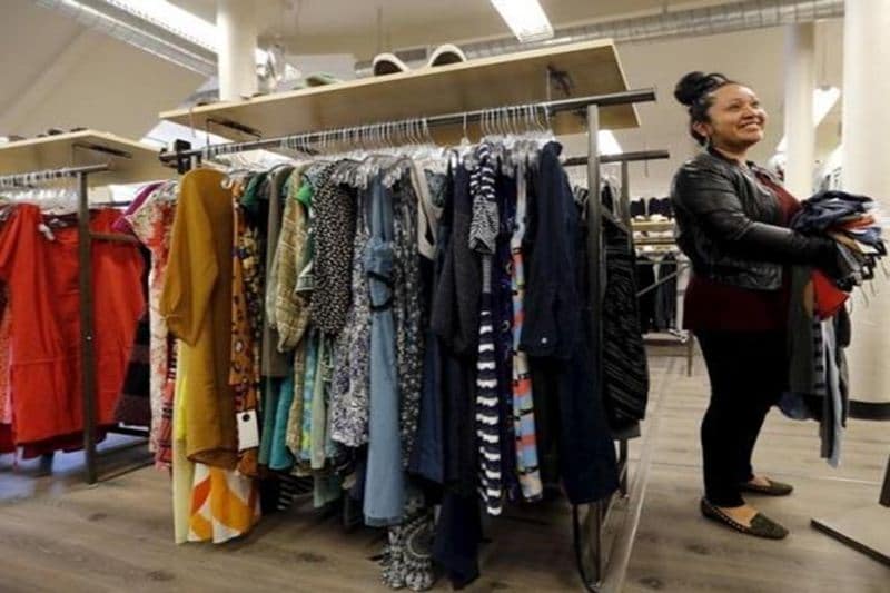 Budget 2016: Arun Jaitley has ensured that even the clothes you wear turn dearer. Branded readymade garments costing Rs 1,000 or more will become costlier as the excise duty on them has been increased to 2 per cent without CENVAT credit from nil earlier. (Reuters)