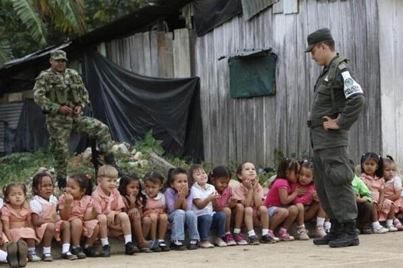 colombia, colombian war, colombian war of independence, colombian war history, unicef, united nations, colombian children, children of war