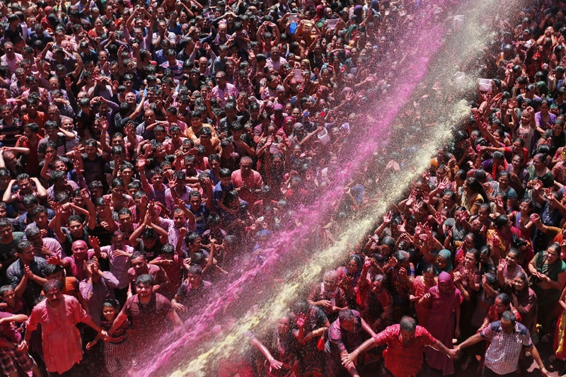holi 2016, narendra modi holi, modi news, nitish kumar, lalu yadav, holi images, holi songs, holi wishes, holi messages, holi 2016 images, holi sweets, holi sweets online, holi festival 2016, holi celebration