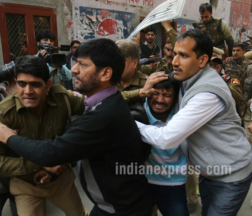kanhaiya kumar, kanhaiya kumar caste, kanhaiya speech, kanhaiya kumar news, kanhaiya assaulted, kanhaiya kumar attacked, abvp, jnu, jnu case, jnu news, jnu controversy, jnu protest, jnu issue