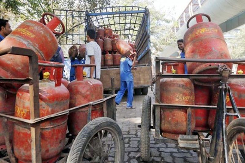 lpg subsidy, LPG price, LPG cylinder, lpg subsidy latest news, lpg subsidy meaning, lpg subsidy in india, lpg subsidy rules, free lpg connections, lpg connections