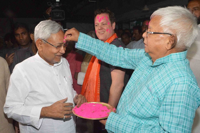 holi 2016, narendra modi holi, modi news, nitish kumar, lalu yadav, holi images, holi songs, holi wishes, holi messages, holi 2016 images, holi sweets, holi sweets online, holi festival 2016, holi celebration