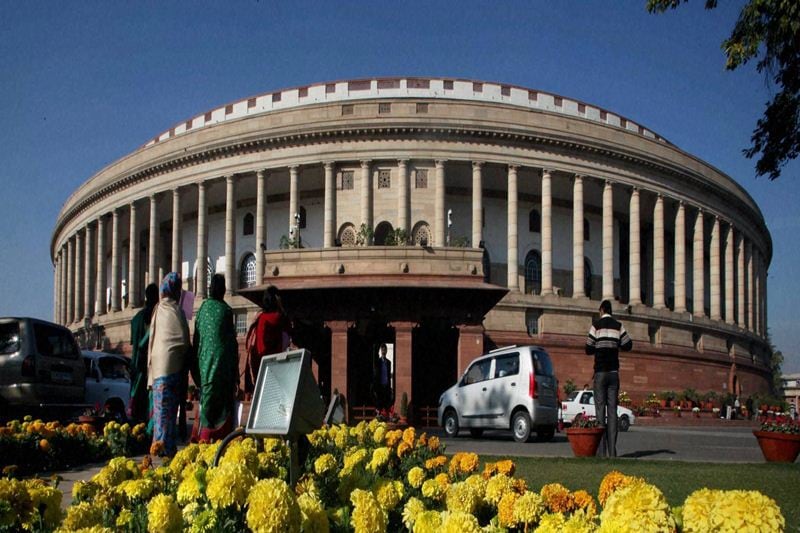 Budget 2016: Arun Jaitley's proposals say that petrol/LPG/CNG driven vehicles of length not exceeding 4 meters and engine capacity not exceeding 1,200cc would attract a cess of 1 per cent. Diesel driven vehicles of length not exceeding 4 meter and engine capacity not exceeding 1,500cc will attract a cess of 2.5 per cent, while other higher engine capacity and SUVs and bigger sedans would be levied at 4 per cent. (PTI)