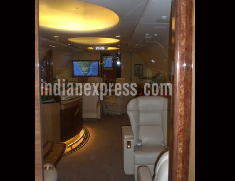 Vijay Mallya air bus, Vijay Mallya air bus photos, Vijay Mallya air bus cost, Vijay Mallya air bus on auction, Airbus A319, Vijay Mallya Airbus A319, Vijay Mallya Airbus A319 pics, Vijay Mallya Airbus A319 photos