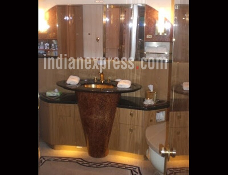 Vijay Mallya air bus, Vijay Mallya air bus photos, Vijay Mallya air bus cost, Vijay Mallya air bus on auction, Airbus A319, Vijay Mallya Airbus A319, Vijay Mallya Airbus A319 pics, Vijay Mallya Airbus A319 photos