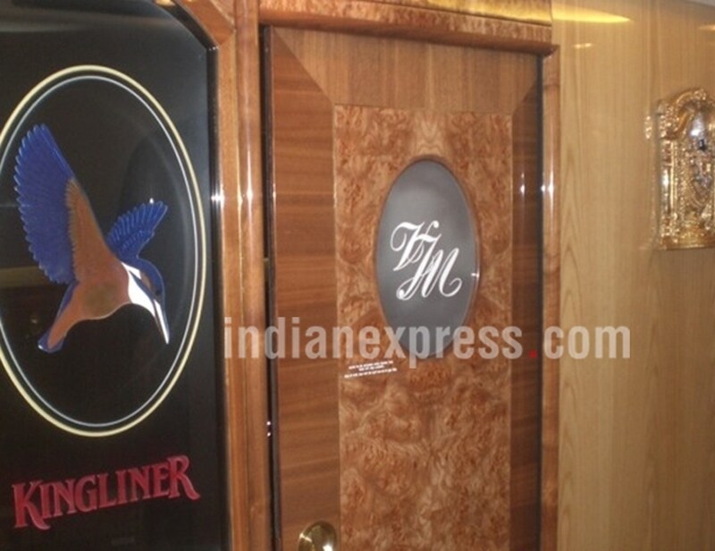Vijay Mallya air bus, Vijay Mallya air bus photos, Vijay Mallya air bus cost, Vijay Mallya air bus on auction, Airbus A319, Vijay Mallya Airbus A319, Vijay Mallya Airbus A319 pics, Vijay Mallya Airbus A319 photos