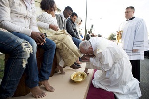Pope francis, brussels attack, maundy thursday