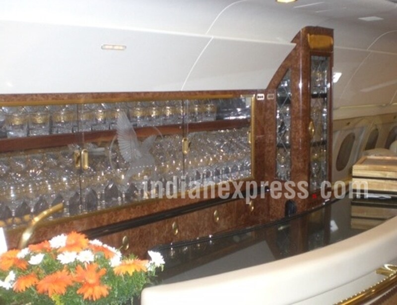 Vijay Mallya air bus, Vijay Mallya air bus photos, Vijay Mallya air bus cost, Vijay Mallya air bus on auction, Airbus A319, Vijay Mallya Airbus A319, Vijay Mallya Airbus A319 pics, Vijay Mallya Airbus A319 photos