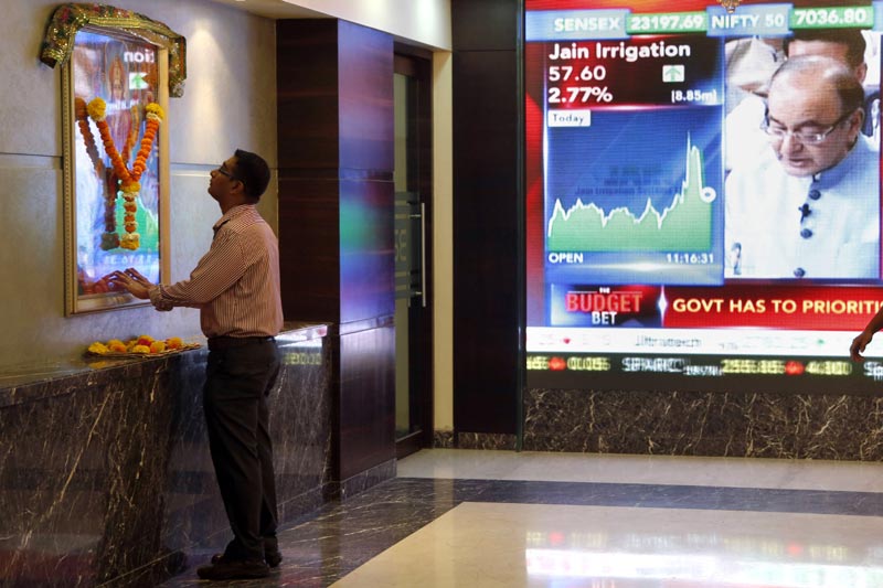 budget 2016, budget highlights, sensex, sensex rally, sensex rally reasons, sensex top reasons, nifty50, nse nifty, 7th pay commission, ubs, nifty today, sensex today, rbi rate cut