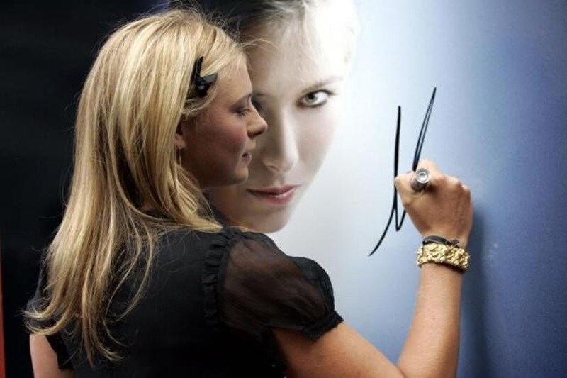 The holder of five Grand Slams and 35 WTA titles, the Russian who arrived penniless with her family in the United States, is as much a businesswoman as a sportswoman. Despite winning just two WTA titles in 2015 she was the highest paid sportswoman that year, earning USD 30 million mostly from advertising, according to American magazine Forbes. Her fortunes is estimated at USD 200 million. (Reuters)