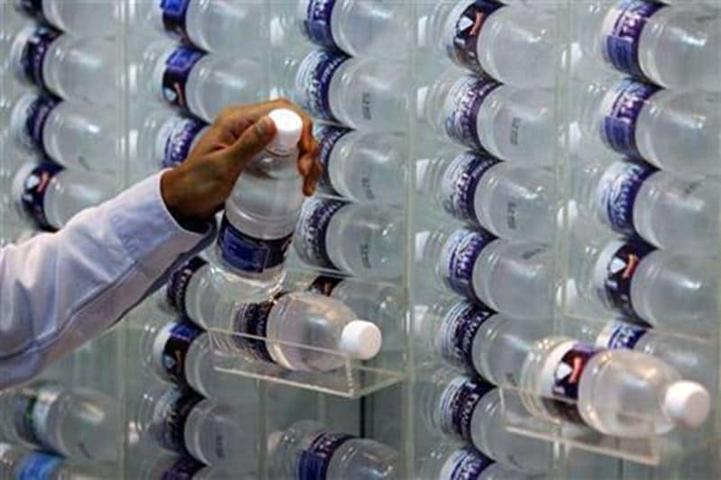 Budget 2016: Arun Jaitley's proposals have also ensured that soft drinks and mineral water will be dearer as he has proposed to hike excise duty on "water including mineral water, aerated water containing added sugar or sweetening matter" to 21 per cent from 18 per cent earlier. (Reuters)
