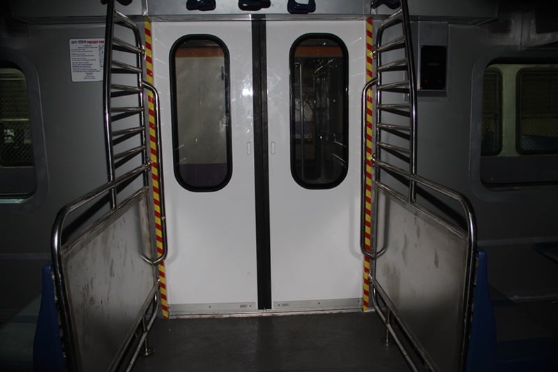 mumbai ac train local, mumbai ac local train, mumbai ac local train fare, mumbai ac local train images, mumbai ac local train photos, AC local train in Mumbai, AC local train in Mumbai photos, AC local train in Mumbai fare, AC local train in Mumbai pics