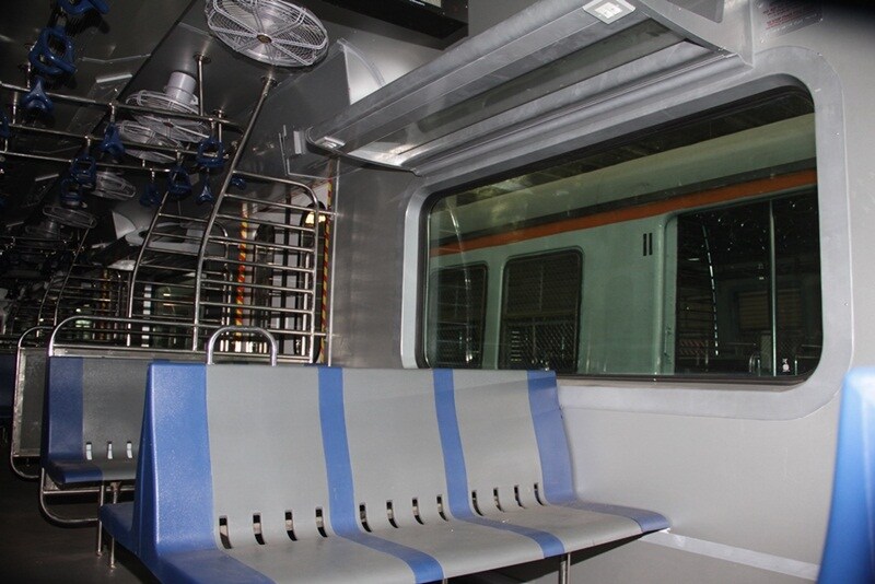 mumbai ac train local, mumbai ac local train, mumbai ac local train fare, mumbai ac local train images, mumbai ac local train photos, AC local train in Mumbai, AC local train in Mumbai photos, AC local train in Mumbai fare, AC local train in Mumbai pics