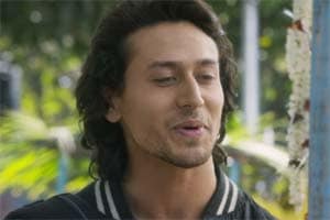 Baaghi, Baaghi box office, Baaghi collections, Baaghi box office collections, Baaghi opening day collection, baaghi Tiger Shroff, Tiger Shroff, Tiger Shroff baaghi, opening day collection Baaghi, baaghi occupancy rate, tiger shroff new movie, tiger shroff upcoming movie, shradha kapoor, shradha kapoor baaghi, fan, fan box office, fan box office collections, SHahrukh Khan, shahrukh khan fan, fan total collection