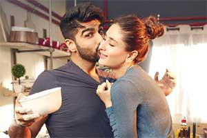 Ki and Ka: Review; Kareena Kapoor, Arjun Kapoor starrer is much ado about nothing