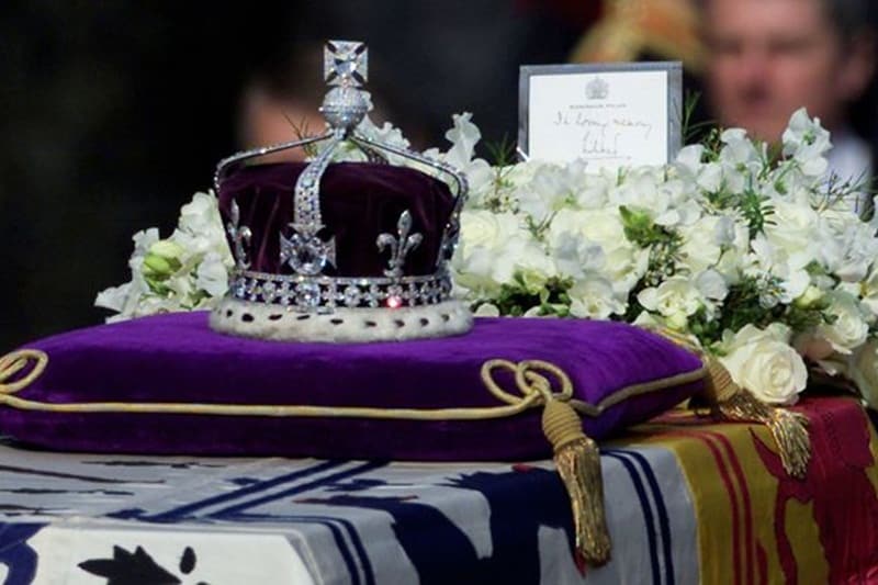 kohinoor diamond price, kohinoor diamond history, kohinoor diamond images, kohinoor diamond facts, kohinoor diamond story, kohinoor diamond speciality, kohinoor diamond houston, kohinoor diamonds hillcroft, kohinoor diamond history in hindi, india kohinoor case, supreme court kohinoor case, pakistan kohinoor case