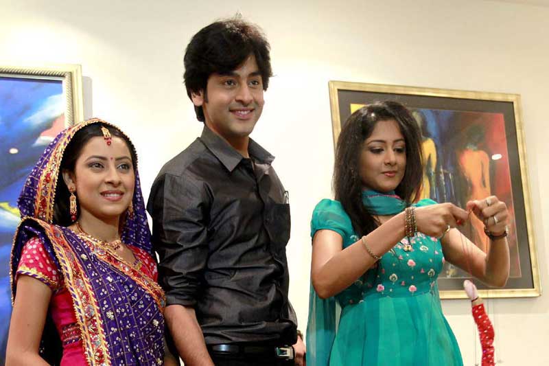 balika vadhu actress, balika vadhu actress suicide, pratyusha banerjee, pratyusha banerjee suicide, pratyusha banerjee balika vadhu, pratyusha banerjee balika vadhu actress, balika vadhu, actress of balika vadhu, actress of balika vadhu suicide