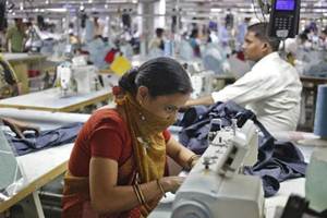 Some states like Tamil Nadu, Maharashtra and Gujarat have already allowed night shifts for women. This is a very big measure that boosts earnings of women, who constitute 70% of the garment sector workers. (Reuters) Some states like Tamil Nadu, Maharashtra and Gujarat have already allowed night shifts for women. This is a very big measure that boosts earnings of women, who constitute 70% of the garment sector workers. (Reuters)