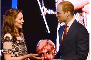 kate middleton, kate middleton in India, kate middleton, kate middleton style, kate middleton fashion, kate middleton style quotient, kate middleton style evolution, kate middleton india visit, duchess of cambridge, duchess of cambridge style, duchess of cambridge fashion, Emilia Wickstead, anita dongre, rishi kapoor, shahrukh khan, sachin tendulkar, aishwarya rai