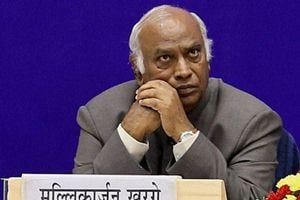 AgustaWestland India, AgustaWestland helicoper deal, Mallikarjun Kharge ,