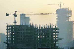 Mumbai mass housing: Maharashtra CM Devendra Fadnavis said his government is considering roping in expertise from St Petersburg in Russia to clean up the sluggish Mithi river (in Mumbai) and make it navigable.