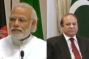 Prime Minister Narendra Modi and Pakistan counterpart Nawaz Sharif. (Source: PTI)
