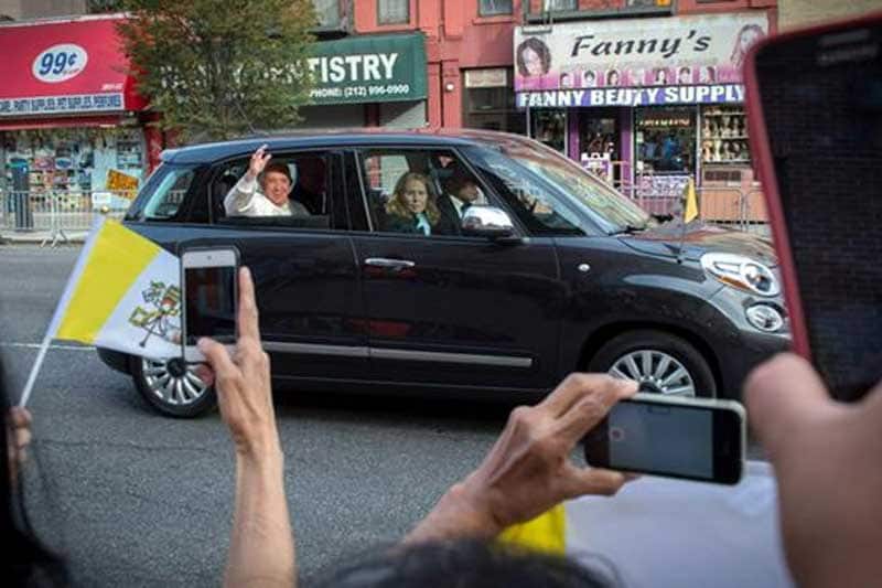 pope francis, pope francis quotes, pope francis news, pope francis facts, pope francis images, fiat 500 for sale, pope fiat auction, pope fiat for sale