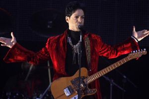 Prince, prince dead, prince death, prince obituary, prince dead singer, Prince Grammy