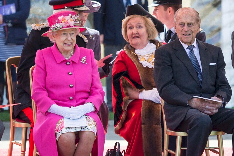 Queen Elizabeth, Queen Elizabeth turns 90, Queen Elizabeth's birthday, Britains Queen Elizabeth, Queen Elizabeth's birthday celebration, Queen Victoria, David Cameron, obama, Queen Elizabeth birthday wishes