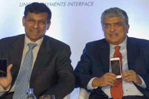 raghuram rajan, nandan nilekani, online payments solution, Unified Payments Interface, UPI payments, mobile data