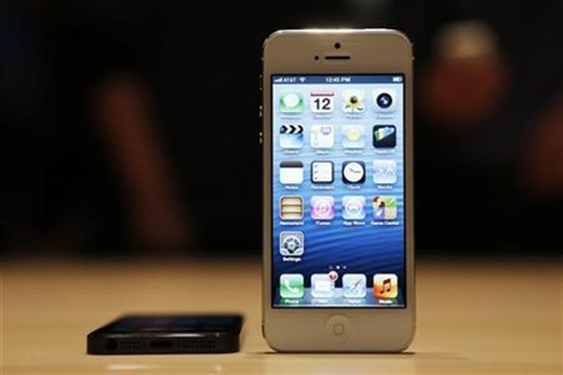 Apple iphone, Apple iphone battery, apple iphone battery life, facebook iphone battery