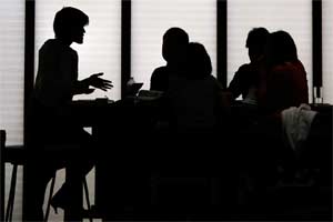 Young entrepreneurs from small towns in Madhya Pradesh today shared how their strong urge not to work as an employee pushed them to set up businesses despite facing difficulties.(Reuters)