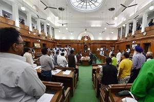 Charti Lal, 89, breathed his last at the All India Institute of Medical Sciences earlier today, a family member said. He was cremated at Nigambodh Ghat Charti Lal, 89, breathed his last at the All India Institute of Medical Sciences earlier today, a family member said. He was cremated at Nigambodh Ghat