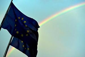In particular focus are the banks' market operations, as trading of most European securities is regulated at the EU level but conducted by many investment banks mainly out of London. (Reuters)