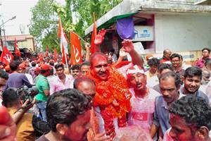 Kerala Election Results 2016: Guided by 92 yr old V S Achuthanandan, CPI(M)-led LDF regains power; BJP’s Rajagopal wins