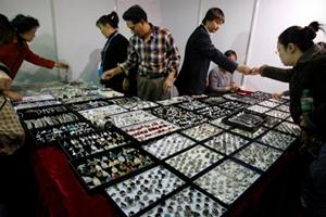 China's penchant for luxury platinum jewellery is fading despite lower global prices, leaving world demand for the metal exposed to sharper decline. (Reuters) China's penchant for luxury platinum jewellery is fading despite lower global prices, leaving world demand for the metal exposed to sharper decline. (Reuters)