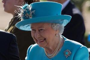Queen Elizabeth II, money laundering probe, tax evasion, british government, India, David Cameron