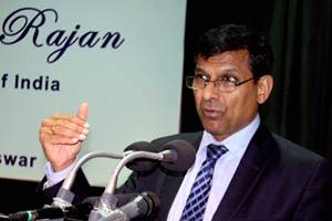 Politically difficult to fast-track structural reforms: Raghuram Rajan Politically difficult to fast-track structural reforms: Raghuram Rajan