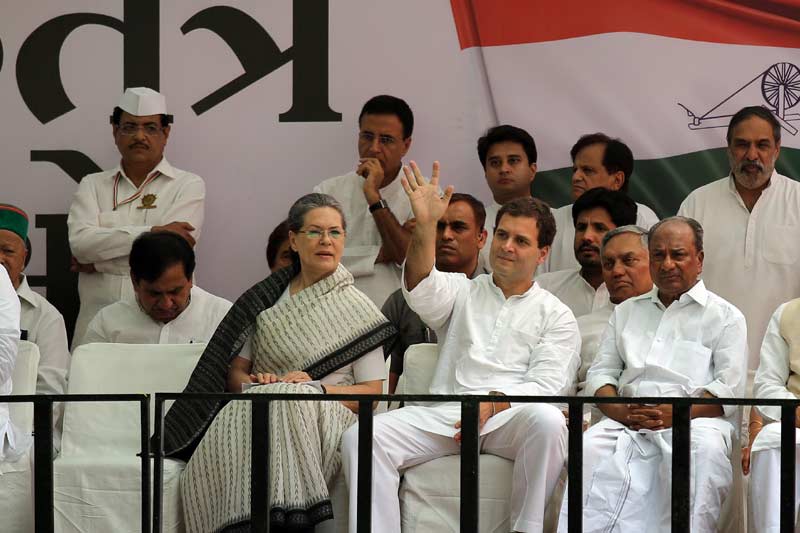Arvind Kejriwal, narendra modi, sonia gandhi, agustawestland, agustawestland scam, aam aadmi party, kejriwal modi, modi sonia, bjp, congress, politics