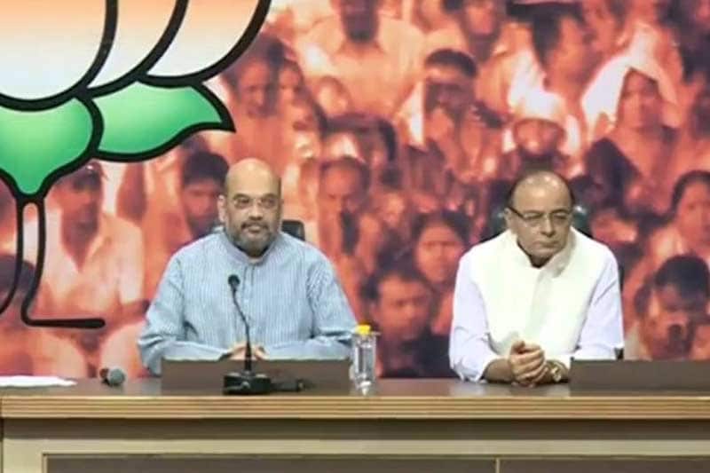 narendra modi, narendra modi degree news, arun jaitley, arun jaitley modi degree, arun jaitley news, arun jaitley latest news, amit shah, amit shah modi degree, modi degree, modi degree news, modi news, modi degree row, modi degree issue, modi degree conflict, bjp press conference, bjp press conference today, amit shah press conference, PM degree, PM degree issue