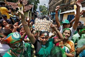 West Bengal Election Results 2016: According to Election Commission's statistics, TMC this time got 44.9 per cent of the total votes polled in comparison to 39 per cent in 2011 and 39.03 per cent in 2014. (Reuters) West Bengal Election Results 2016: According to Election Commission's statistics, TMC this time got 44.9 per cent of the total votes polled in comparison to 39 per cent in 2011 and 39.03 per cent in 2014. (Reuters)
