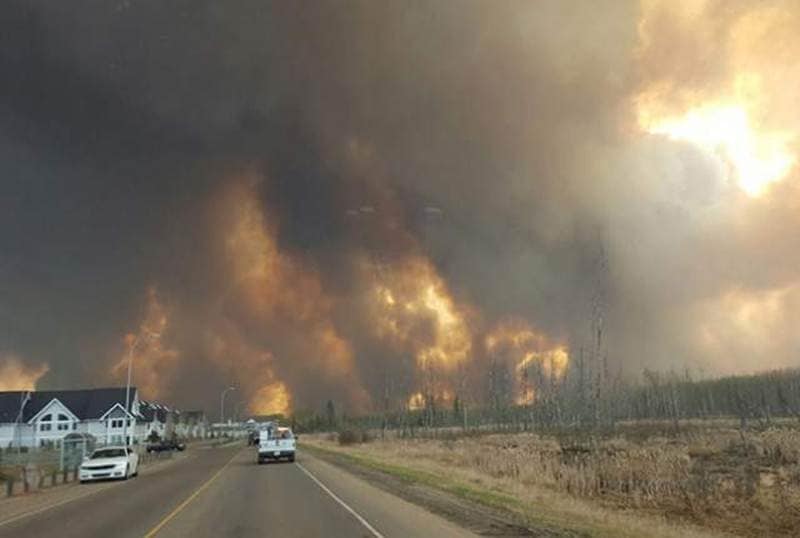 Canada, Canada wildfire, Canada wildfire 2016, Canada wildfire news, Alberta, Fort McMurray, mfire at alberta, fire at Fort McMurray
