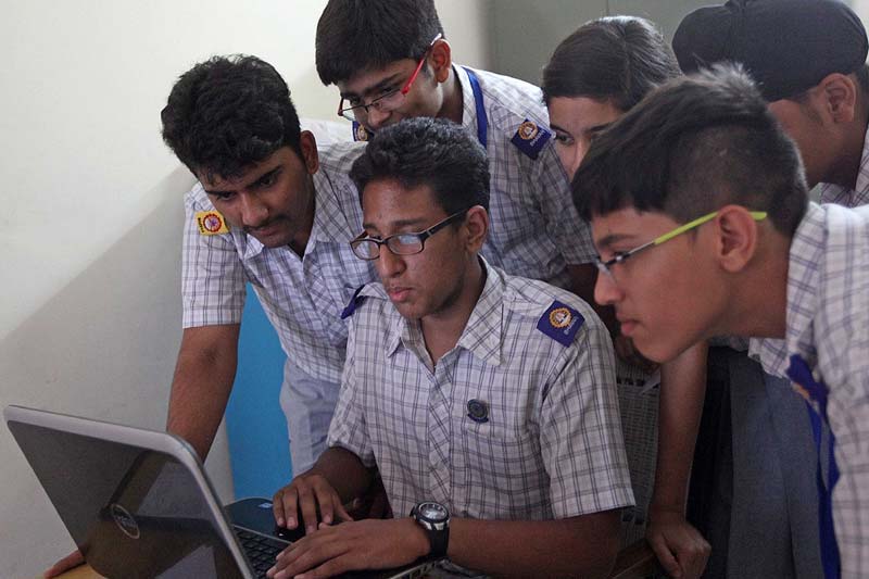 CBSE 10th result 2016, CBSE 10th result 2016 date, cbse 10 class result 2016, cbseresult.nic.in, cbse 10th result, cbse.nic.in, cbse 10th result 2016 declaration, cbse 10 class result 2016, results.nic.in, calculate cgpa from marks, results.nic.in, results.gov.in, how to calculate cgpa, how to calculate cgpa from percentage, how to calculate cgpa from grades, class 10 exam, cbse nic in 10th results, 12th cbse marks out of number, education