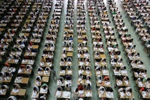 It is believed that Chinese and a comprehensive test of liberal arts, rather than maths, will pose challenges to the robot, since questions in maths are objective with specific answers, while in the other test subjects, there are some subjective questions, such as the reading comprehension and essay-writing. (Reuters) 