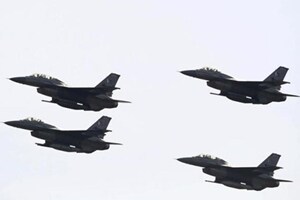 F-16