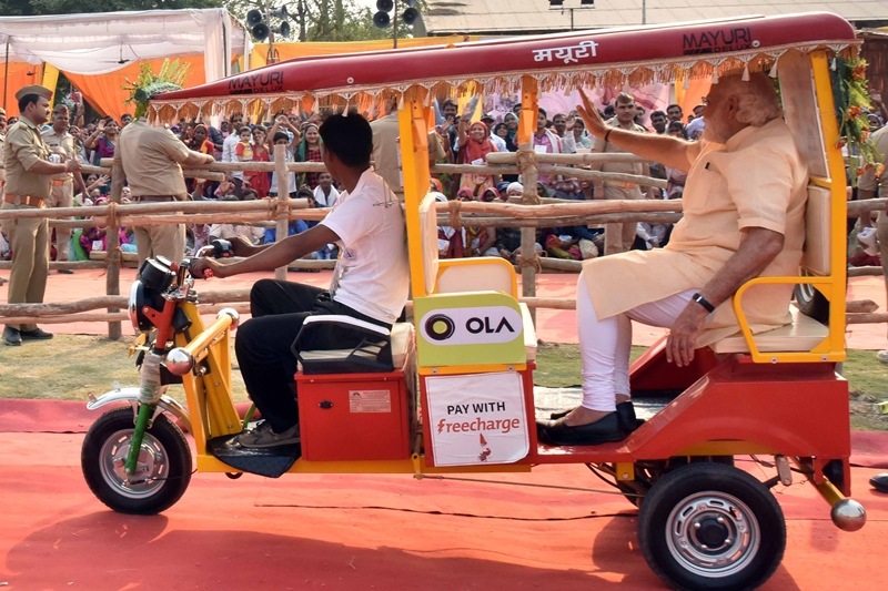 Narendra Modi, PM Modi in UP, Modi e-rickshaw