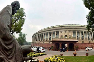 Udit Raj spoke against a recent Madhya Pradesh High Court verdict which has set aside the quota in promotion for the SCs and STs in state government services since 2002 and demanded its rollback.(PTI)
Udit Raj spoke against a recent Madhya Pradesh High Court verdict which has set aside the quota in promotion for the SCs and STs in state government services since 2002 and demanded its rollback.(PTI)