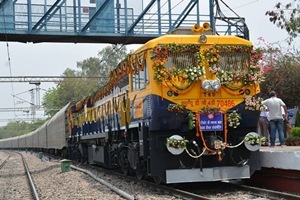 Divisional Railway Manager of Mumbai Division, WR, Mukul Jain, said that kulhad is optional and is being propagated with a view as it is environment friendly. (Image: Indian Railways) Divisional Railway Manager of Mumbai Division, WR, Mukul Jain, said that kulhad is optional and is being propagated with a view as it is environment friendly. (Image: Indian Railways)
